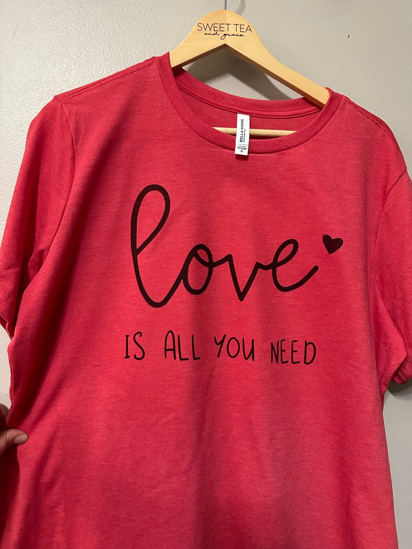 Love is All you need Ladies T Shirt